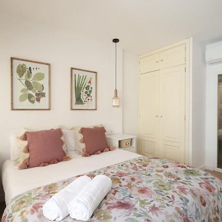 Florit Flats - The Apolo Apartment Valencia Ngoại thất bức ảnh
