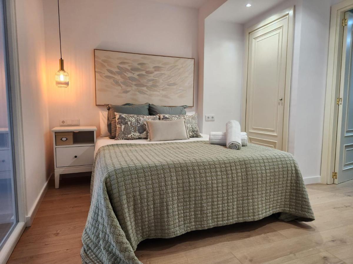 Florit Flats - The Apolo Apartment Valencia Ngoại thất bức ảnh