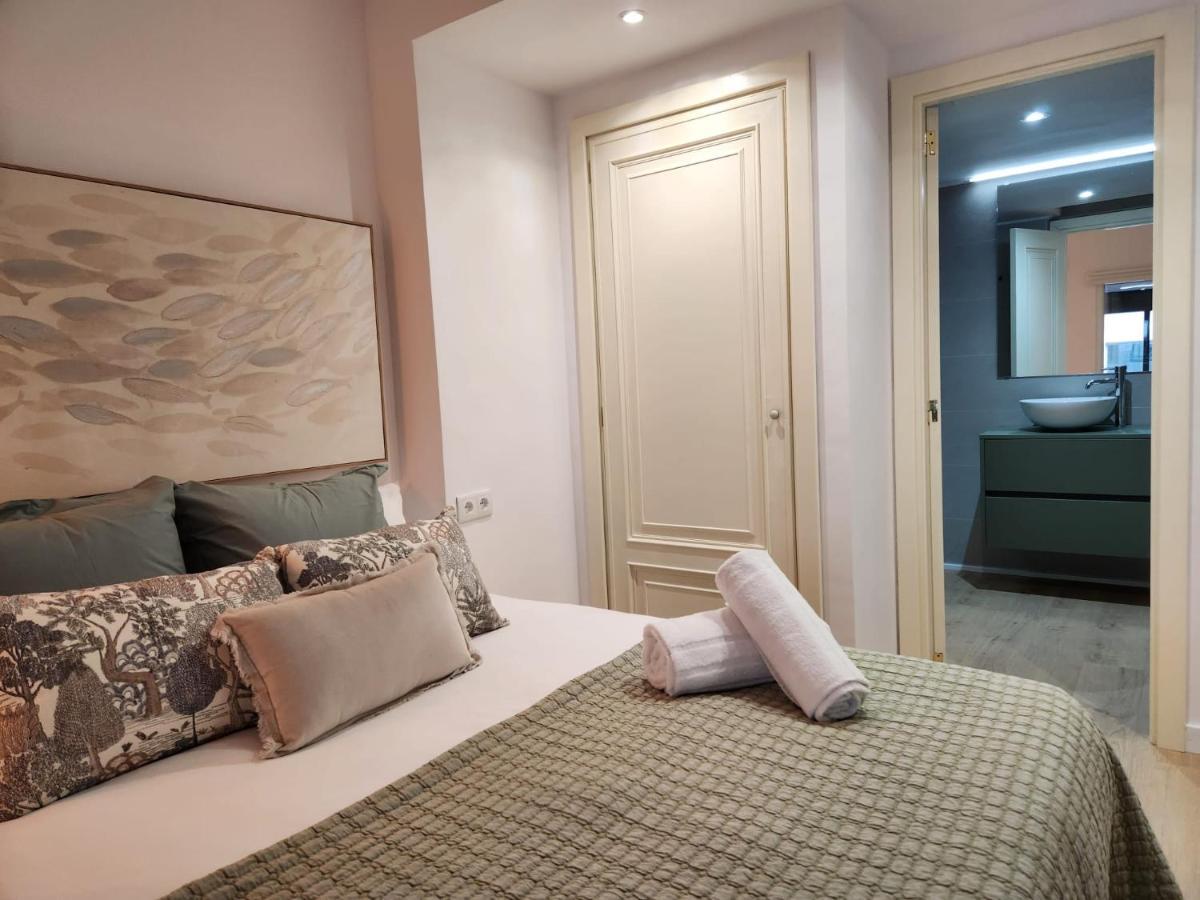 Florit Flats - The Apolo Apartment Valencia Ngoại thất bức ảnh