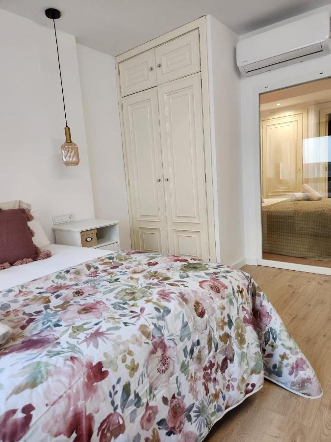Florit Flats - The Apolo Apartment Valencia Ngoại thất bức ảnh