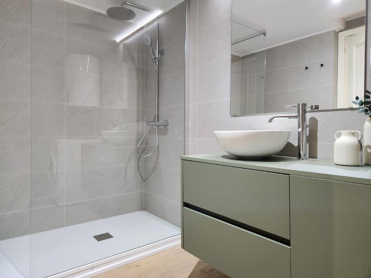 Florit Flats - The Apolo Apartment Valencia Ngoại thất bức ảnh