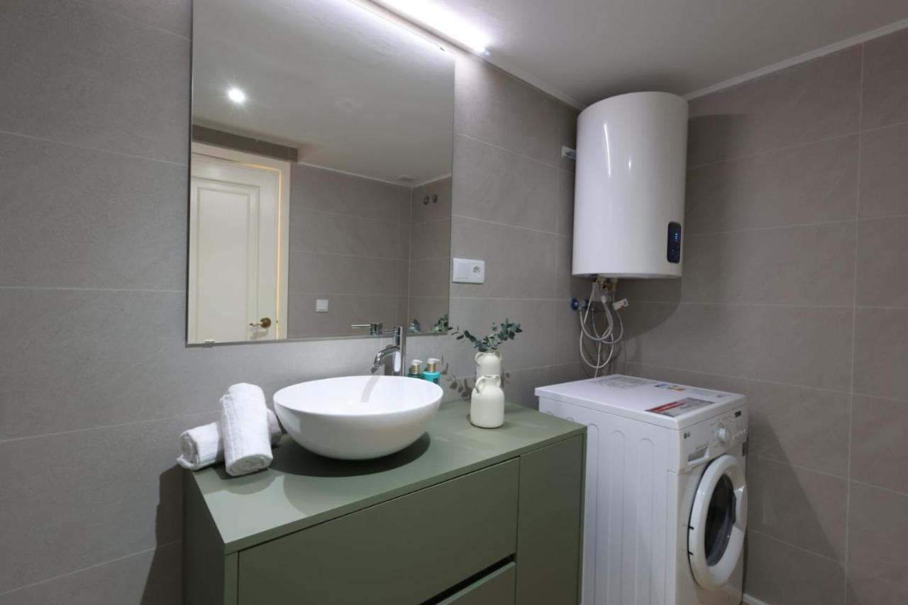Florit Flats - The Apolo Apartment Valencia Ngoại thất bức ảnh