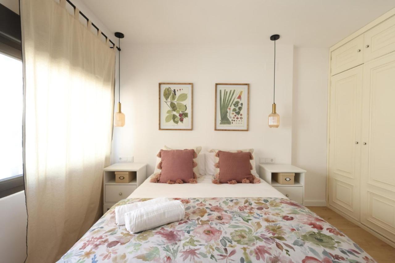 Florit Flats - The Apolo Apartment Valencia Ngoại thất bức ảnh